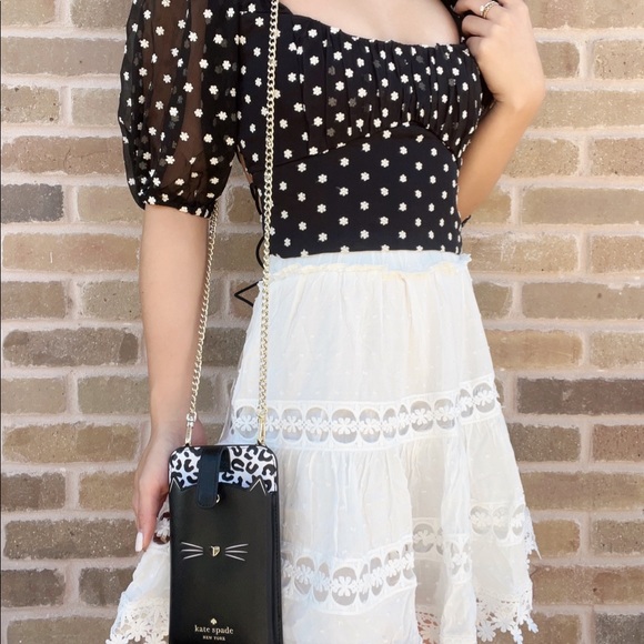 Kate Spade Meow Cat North South Tab Phone Crossbody - Picture 2 of 4